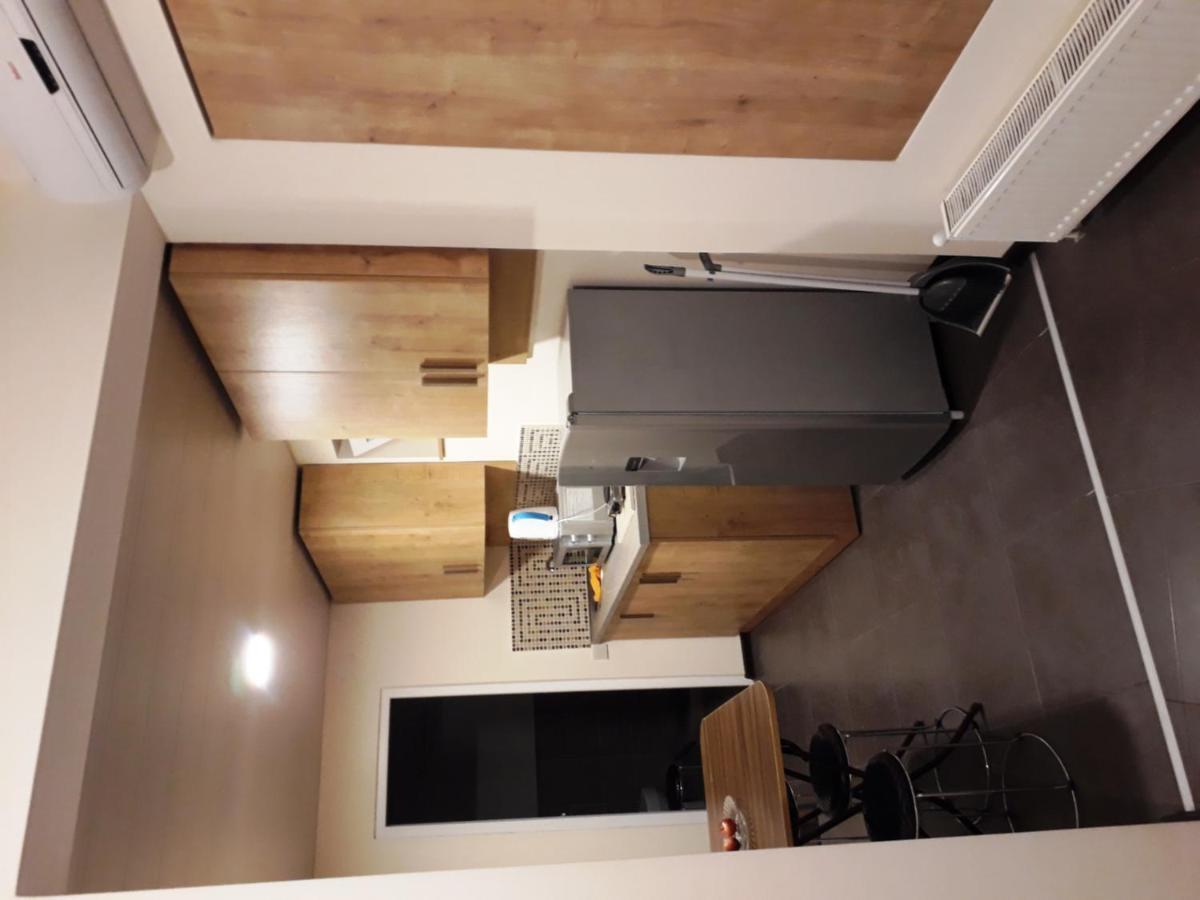 2 Bedroom Apartment In Chugureti Tbilisi Ngoại thất bức ảnh